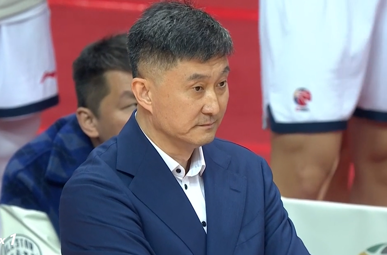 开云-一手好牌打烂！球迷：杜锋快点下课